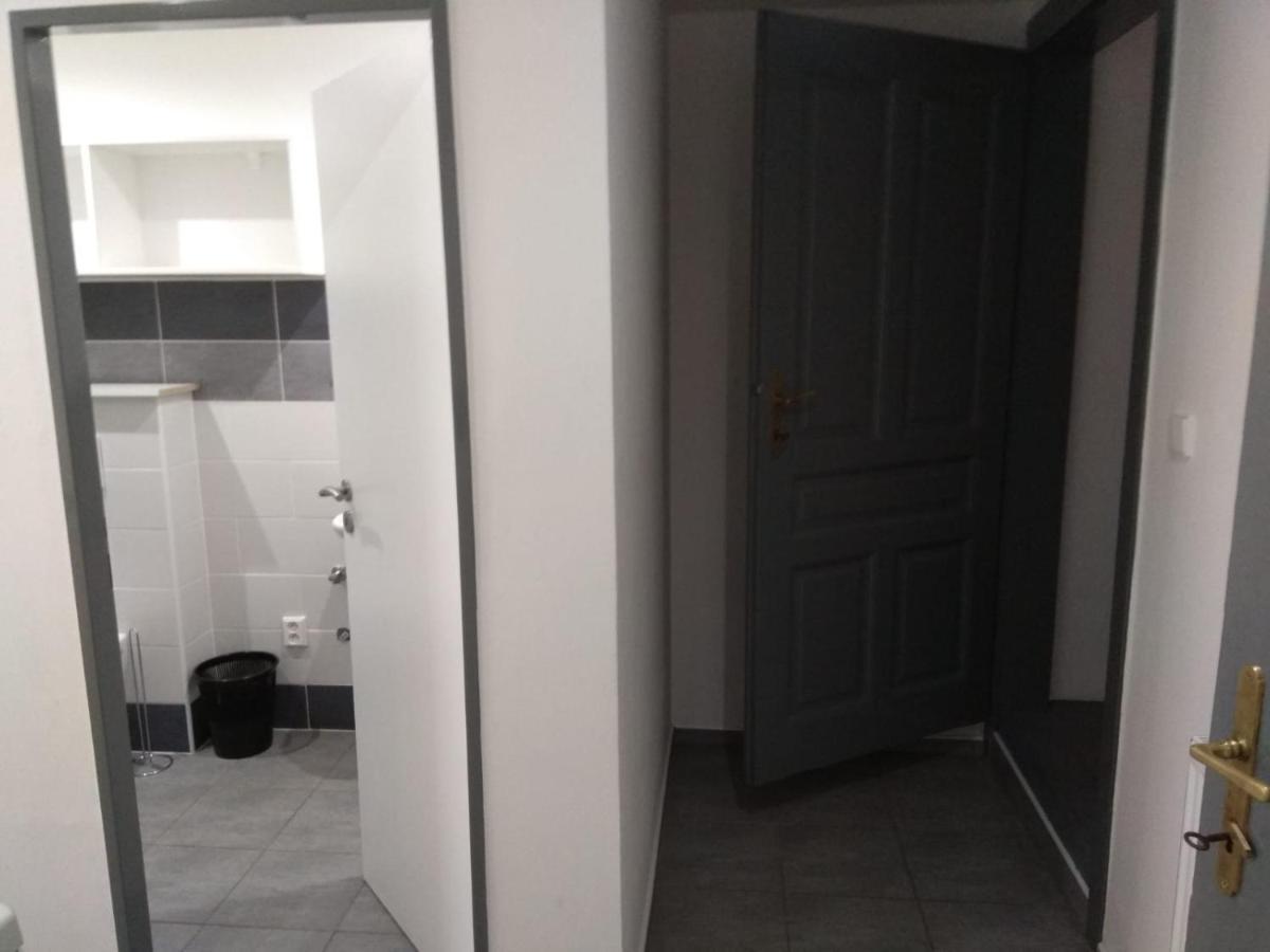 Apartmány U splavu Veselí nad Moravou Esterno foto