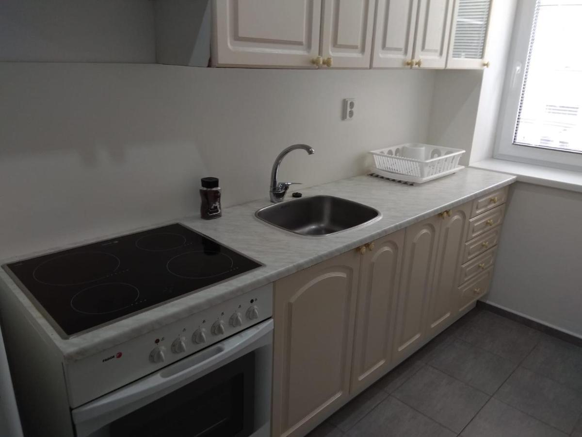Apartmány U splavu Veselí nad Moravou Esterno foto